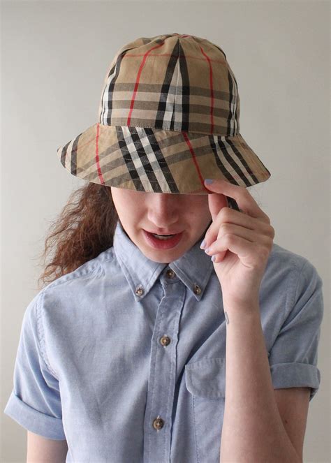 burberry vintage bucket hat.